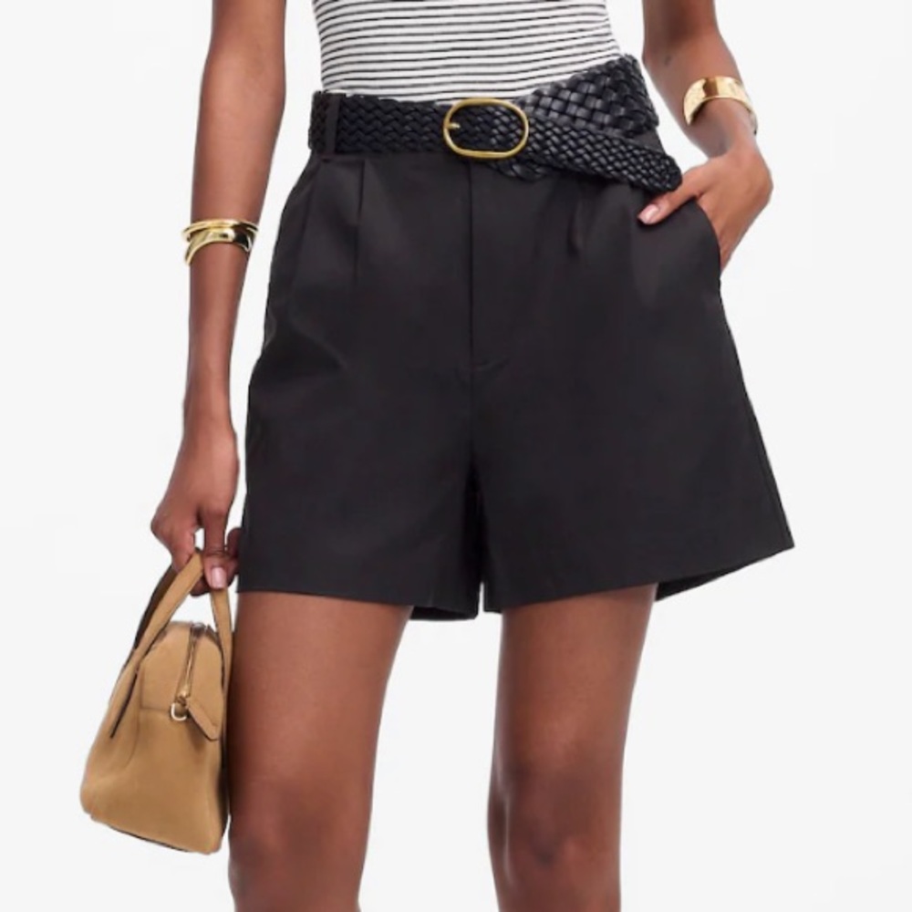 Madewell Drapey Twill Short